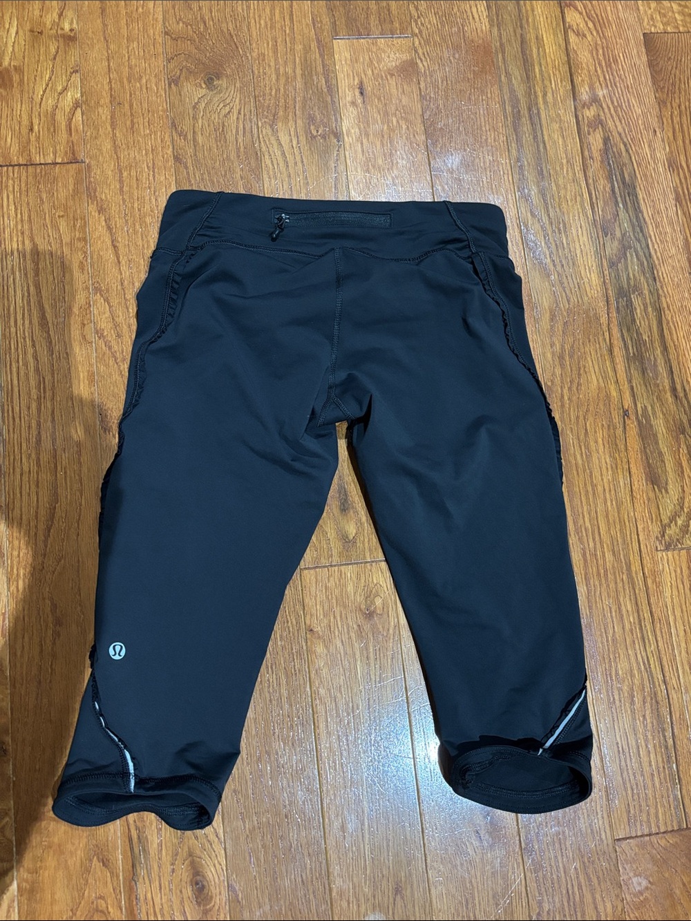 lululemon athletica Men’s Black Jogger Capris